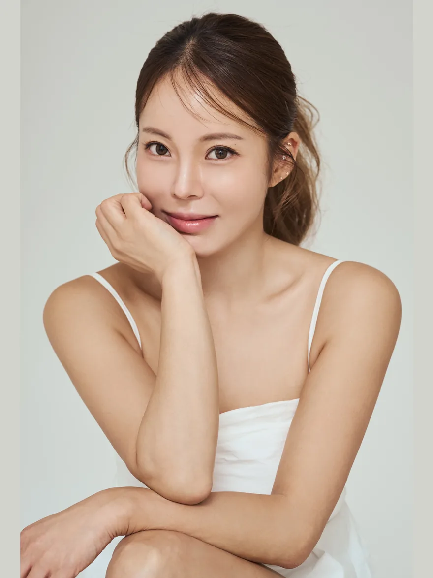 Miyeon Deputy Director