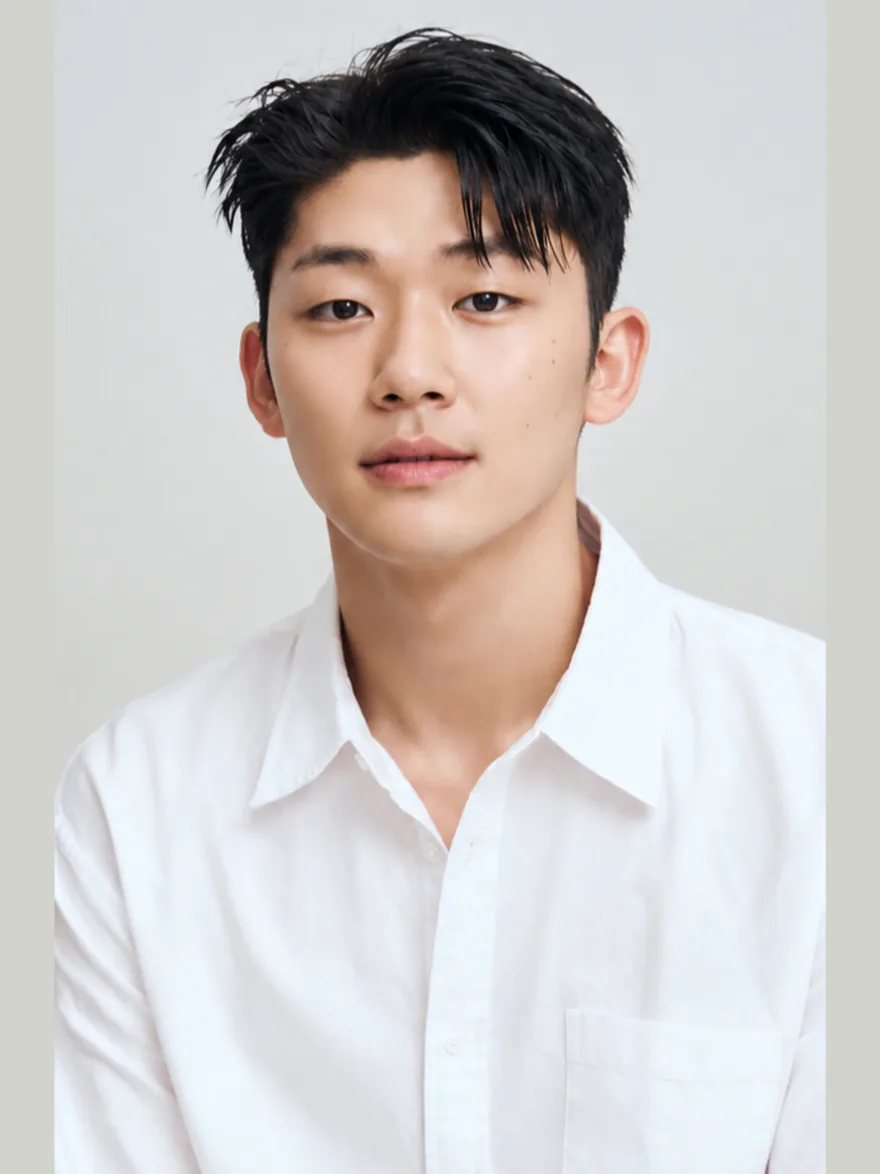 태민 디자이너 · 애브뉴준오 더현대서울점